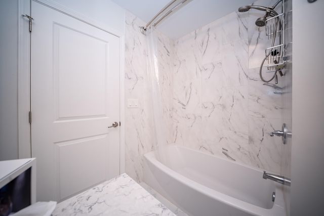 26532 Springfield Drive, Farmington Hills, MI 48334