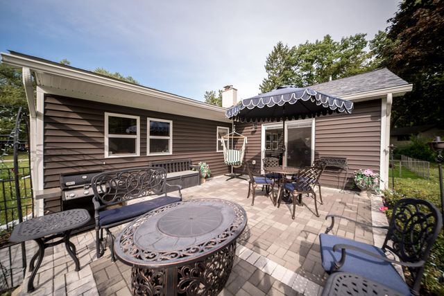 26532 Springfield Drive, Farmington Hills, MI 48334