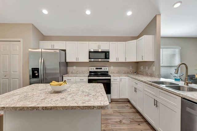 1943 W ELLIOTT STREET, Lakeland, FL 33805