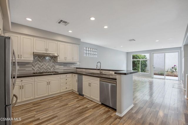 2872 La Plata Drive, Camarillo, CA 93010