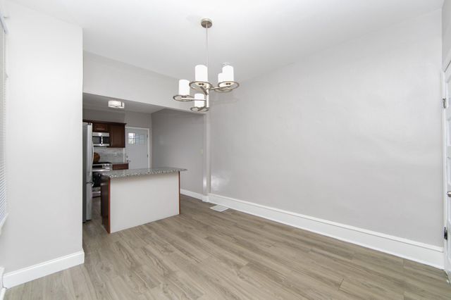 2881 HARRISON AVE, Camden, NJ 08105