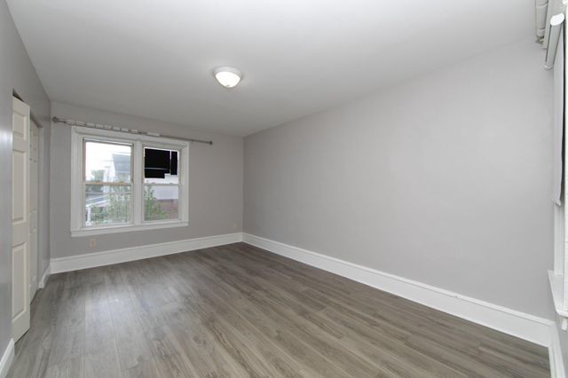 2881 HARRISON AVE, Camden, NJ 08105