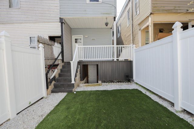 2881 HARRISON AVE, Camden, NJ 08105