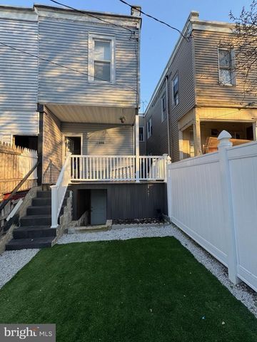 2881 HARRISON AVE, Camden, NJ 08105