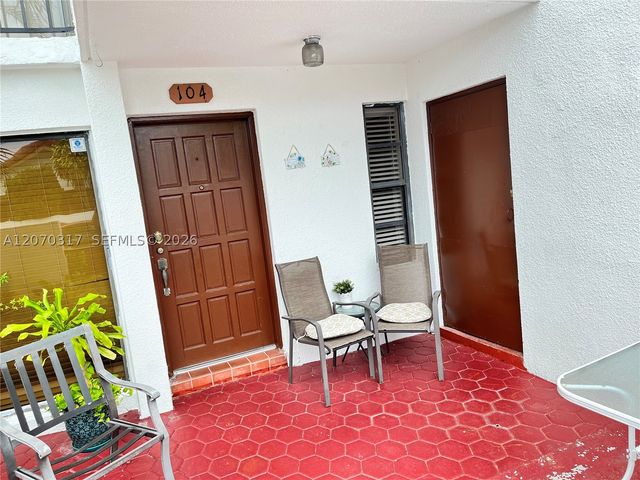 7445 SW 153rd Pl 104-3, Miami, FL 33193