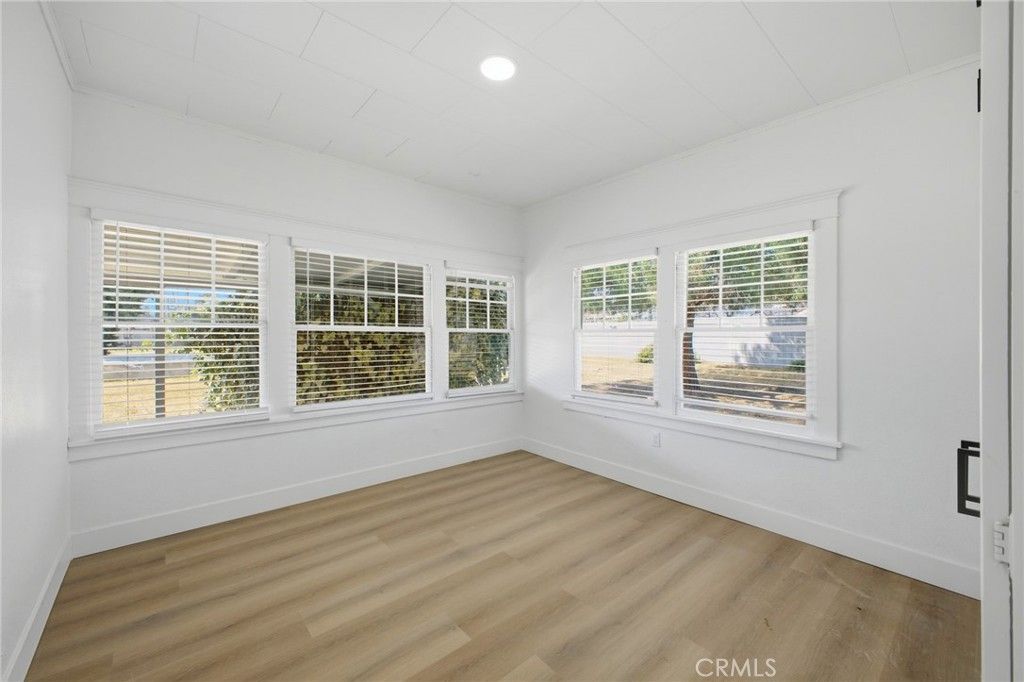 Image 30 of property listing at 661 N 4th, Banning, CA 92220