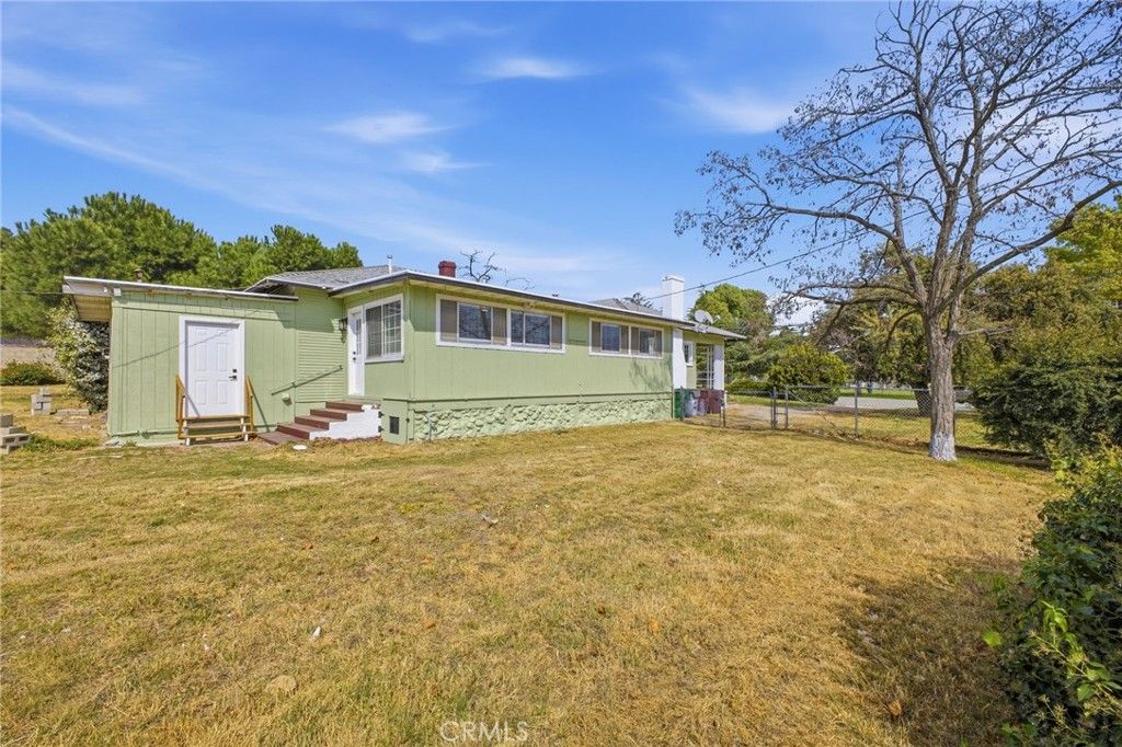 Image 62 of property listing at 661 N 4th, Banning, CA 92220