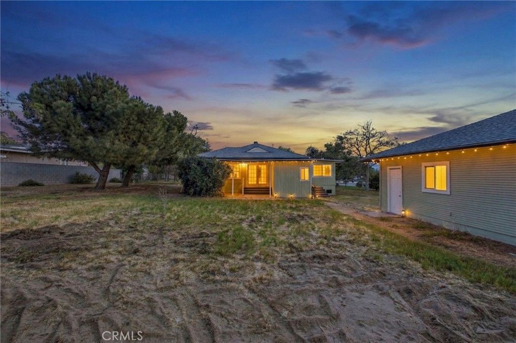 Image 75 of property listing at 661 N 4th, Banning, CA 92220