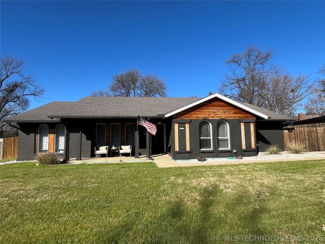 7071 E 53rd Street, Tulsa, OK 74145