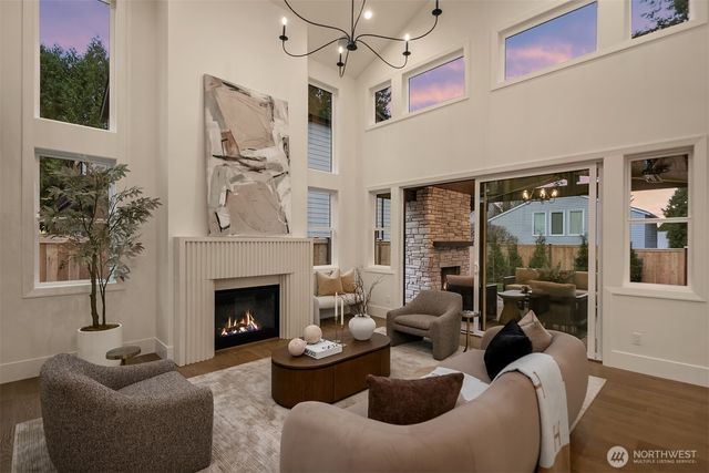 5117 107th Lane NE, Kirkland, WA 98033