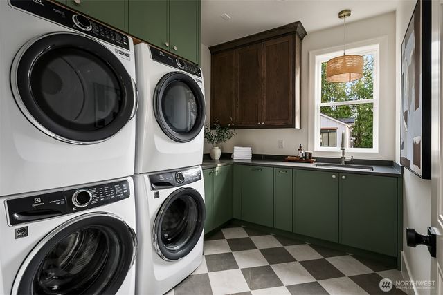 5117 107th Lane NE, Kirkland, WA 98033