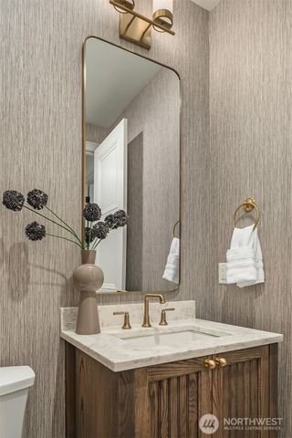 5117 107th Lane NE, Kirkland, WA 98033