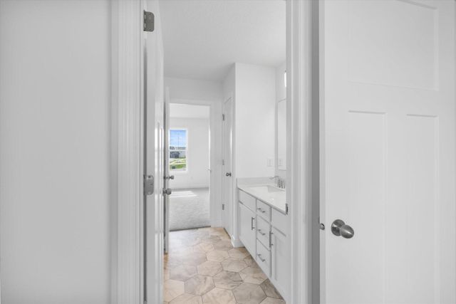 5345 Chapin Lane, Woodbury, MN 55129