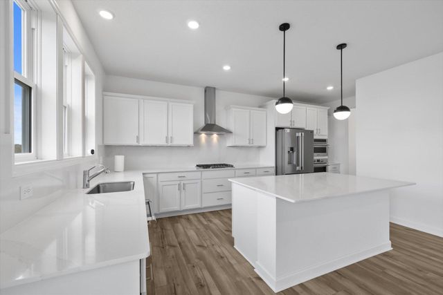 5345 Chapin Lane, Woodbury, MN 55129