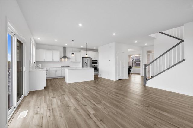 5345 Chapin Lane, Woodbury, MN 55129