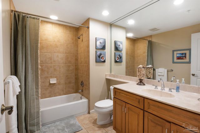 608 Lost Key Dr Unit 502-C, Pensacola, FL 32507