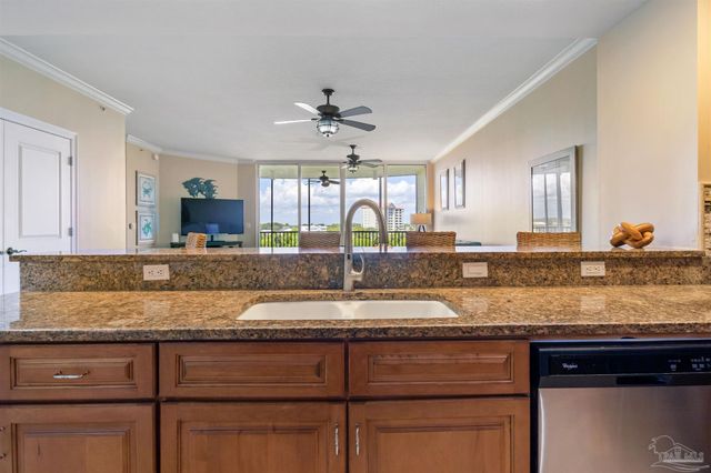 608 Lost Key Dr Unit 502-C, Pensacola, FL 32507