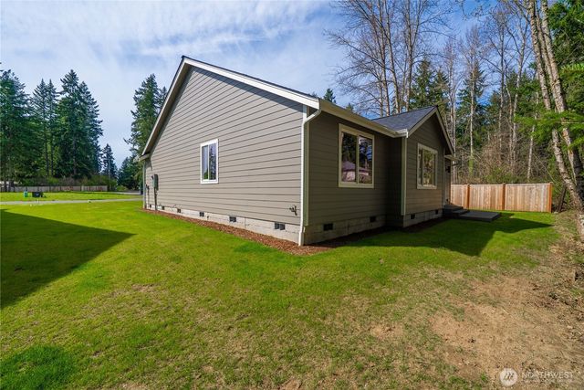 19601 95th Avenue Ct E, Graham, WA 98338