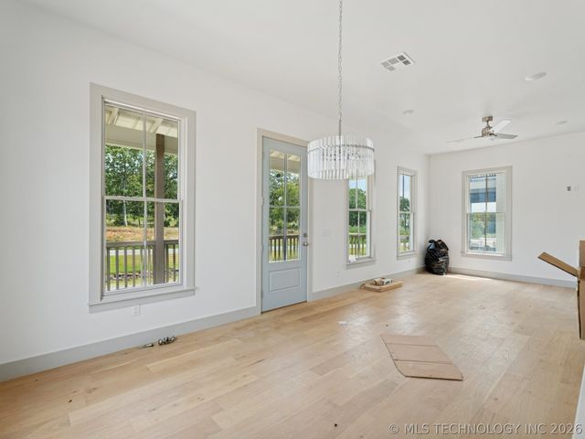 38 Hill Street A, Carlton Landing, OK 74432