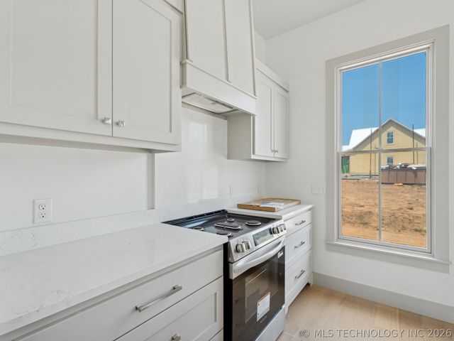 38 Hill Street A, Carlton Landing, OK 74432