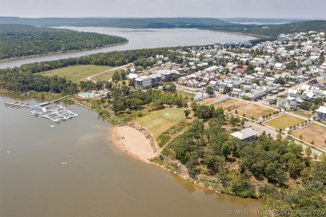 38 Hill Street A, Carlton Landing, OK 74432