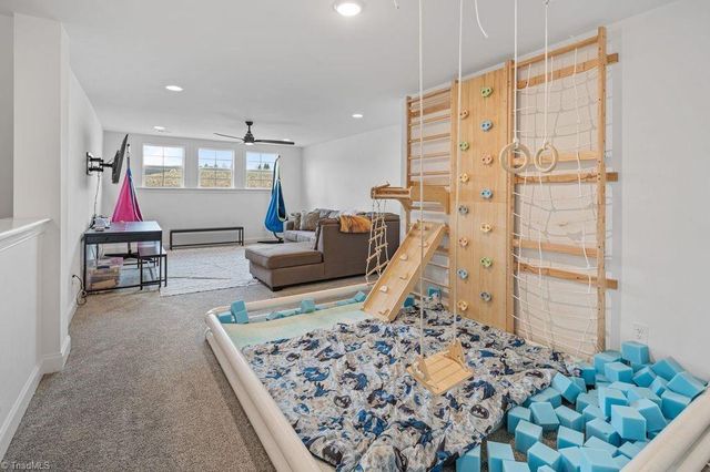 317 Grandworth Way, King, NC 27021