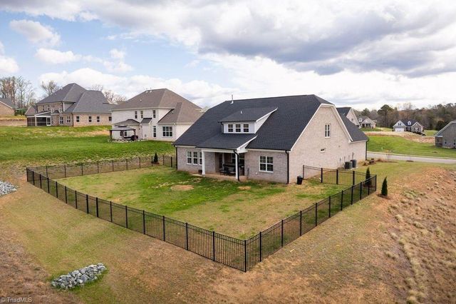 317 Grandworth Way, King, NC 27021