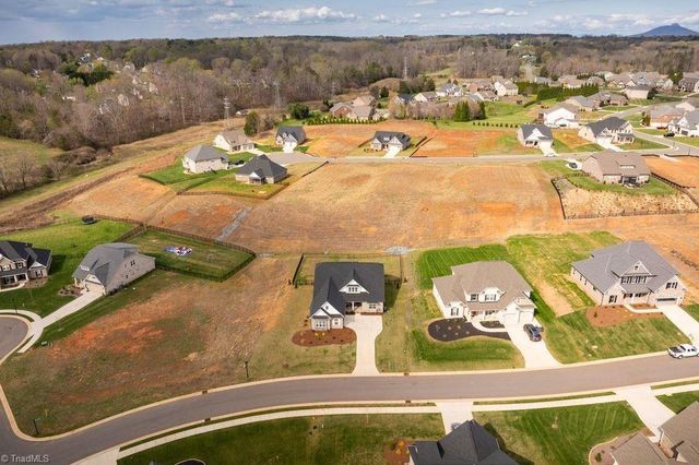 317 Grandworth Way, King, NC 27021