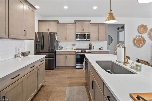 317 Grandworth Way, King, NC 27021