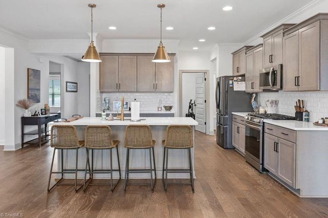 317 Grandworth Way, King, NC 27021