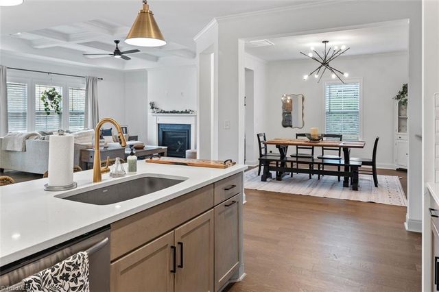 317 Grandworth Way, King, NC 27021