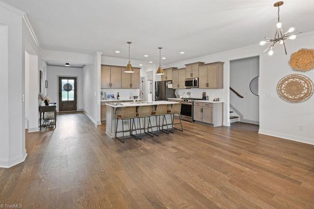 317 Grandworth Way, King, NC 27021