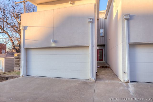 1428 S Quincy Avenue A, Tulsa, OK 74120