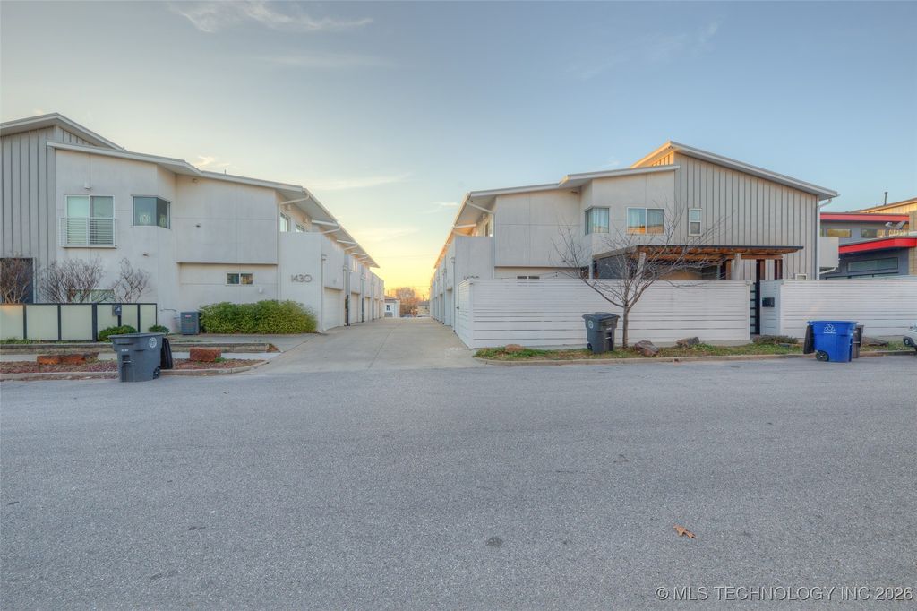 1428 S Quincy Avenue A, Tulsa, OK 74120