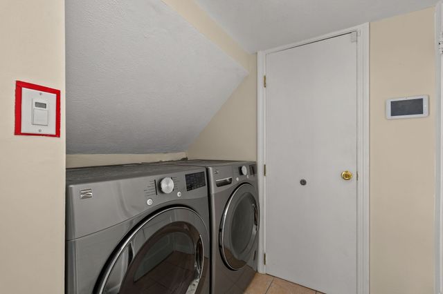 32 Sagamore Ave, Medford, MA 02155