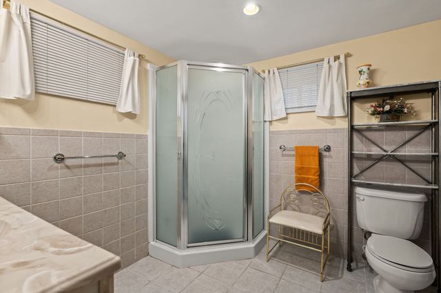32 Sagamore Ave, Medford, MA 02155