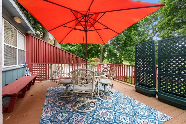32 Sagamore Ave, Medford, MA 02155