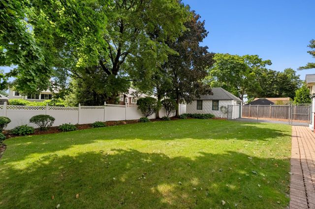 32 Sagamore Ave, Medford, MA 02155