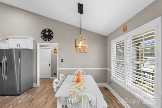 114 Brooke Ridge Drive, Thomasville, NC 27360