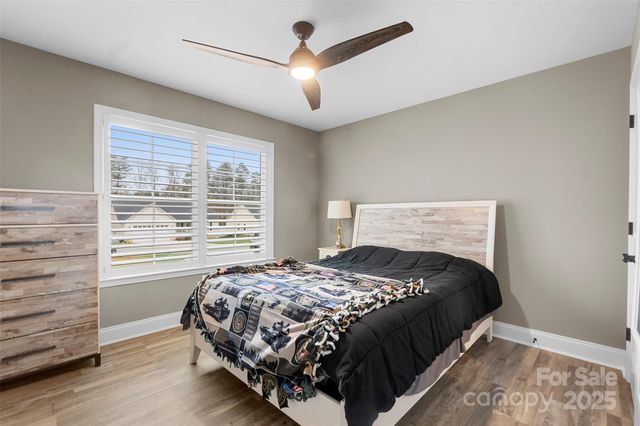 114 Brooke Ridge Drive, Thomasville, NC 27360