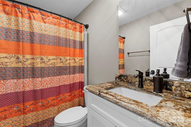 114 Brooke Ridge Drive, Thomasville, NC 27360