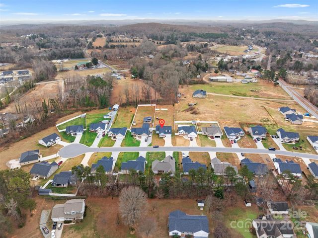 114 Brooke Ridge Drive, Thomasville, NC 27360