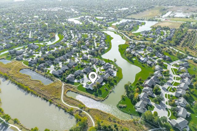 3335 N Flat Creek Cir, Wichita, KS 67205