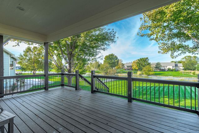 3335 N Flat Creek Cir, Wichita, KS 67205