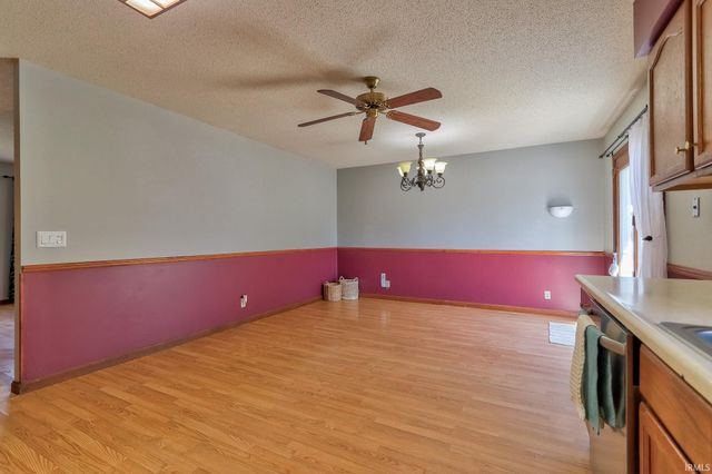 1210 Char Lee Drive, Evansville, IN 47712