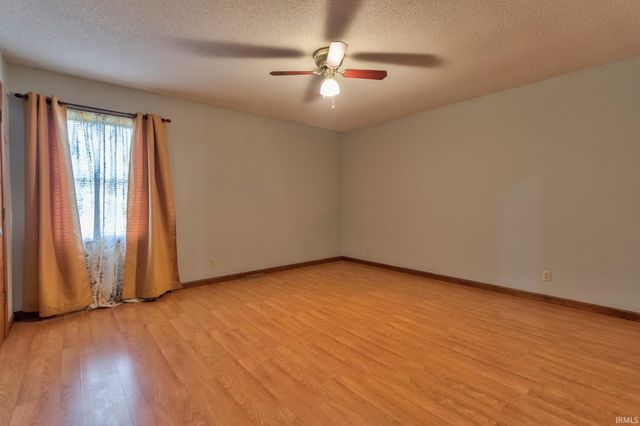 1210 Char Lee Drive, Evansville, IN 47712