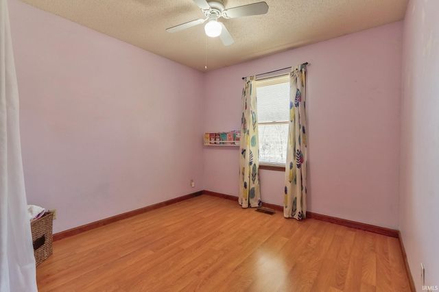 1210 Char Lee Drive, Evansville, IN 47712