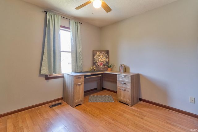 1210 Char Lee Drive, Evansville, IN 47712