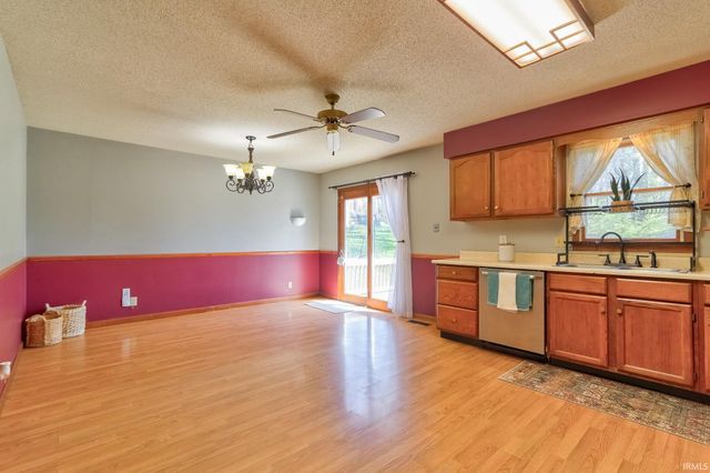 1210 Char Lee Drive, Evansville, IN 47712