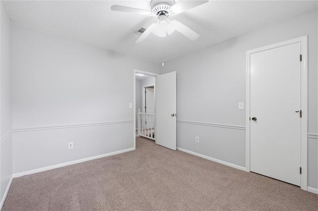 10583 Long Street, Lenexa, KS 66215